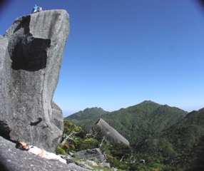 黒味岳山頂